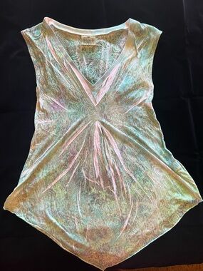 Suki Jones Floral Print Top in Green